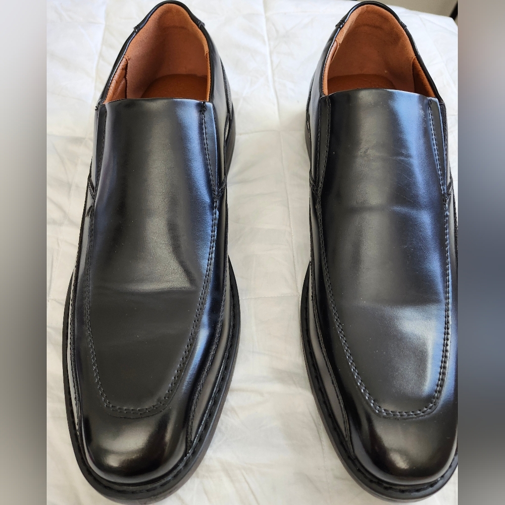NWOB Men's Dress/Casual Shoe
